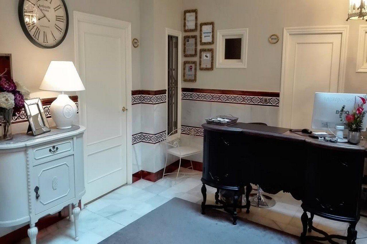 Le Petit Paris Hotel Seville Exterior photo